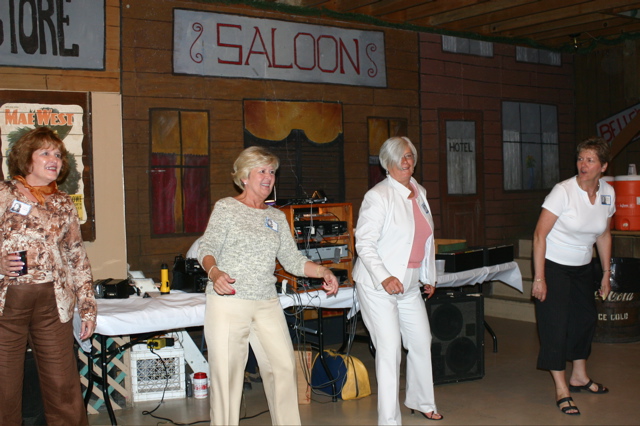 Cindy Agnor, Cindy Babb, Carol Bennington, Debbie Kuntz