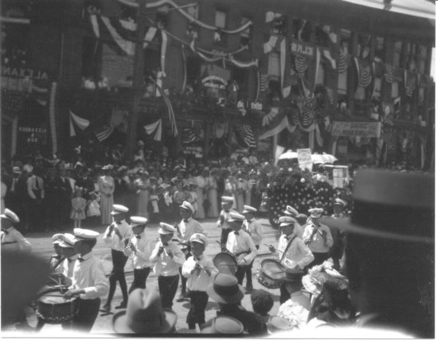 parade-5