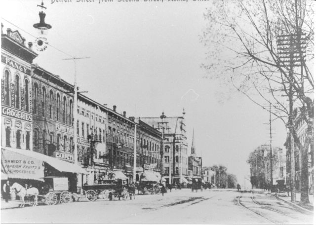 S. Detroit, very early
